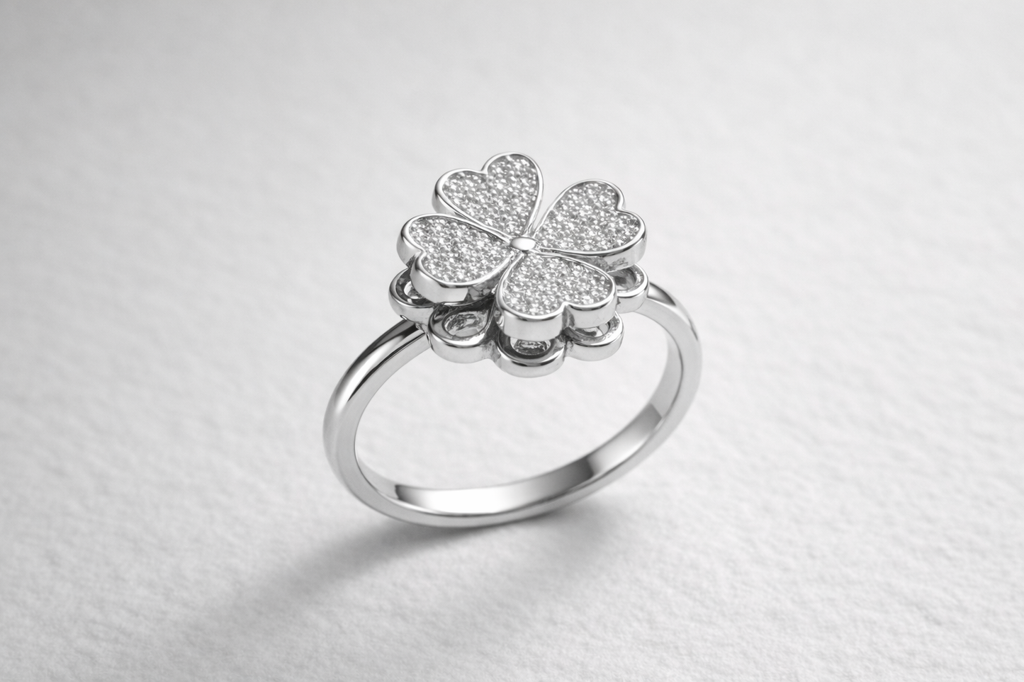 Stressy™ Anxiety Flower Ring – Adjustable Fidget Ring for Stress Relief