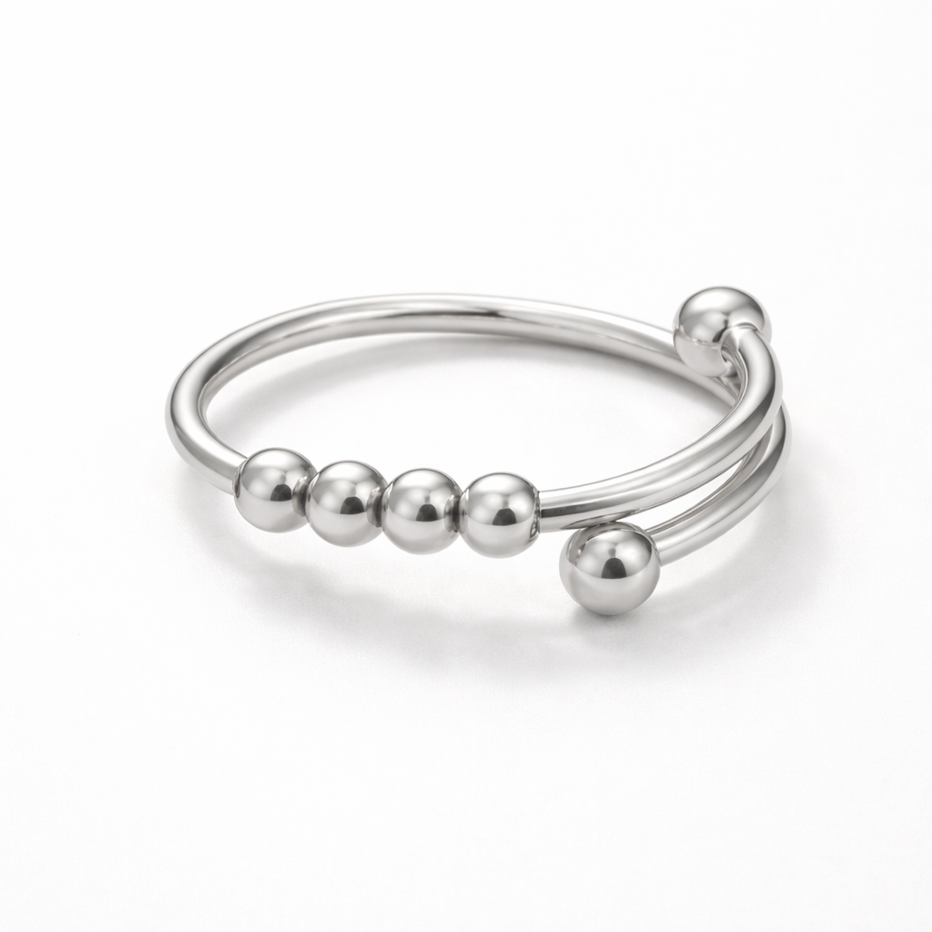 Stressy Anxiety Beads Ring Silver studio product image